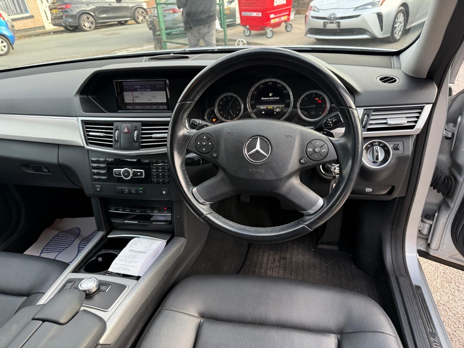 Used Mercedes-Benz E Class 2013 for sale - 76073662: Photo 12