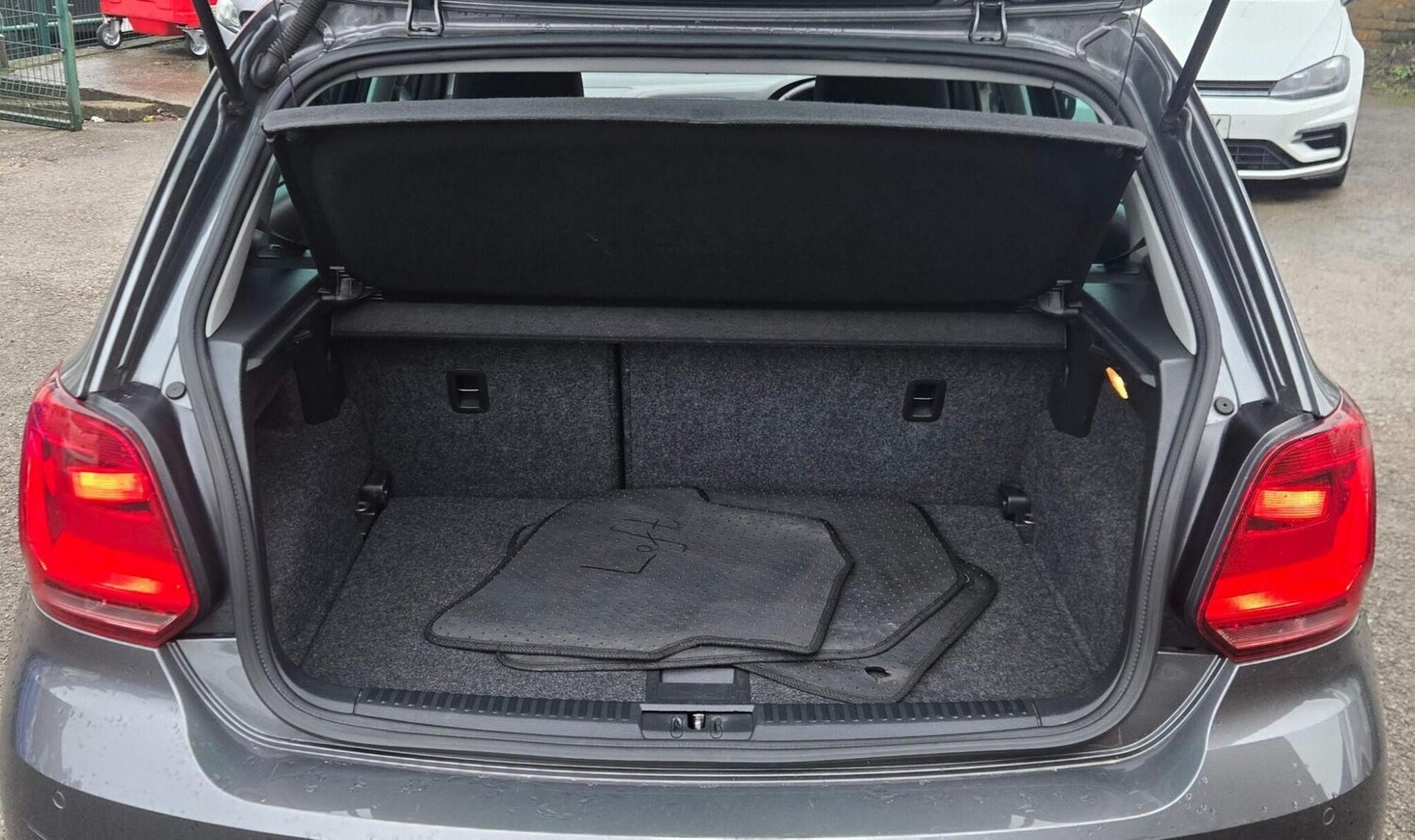 Used Volkswagen Polo 2017 for sale - 77493713: Photo 15