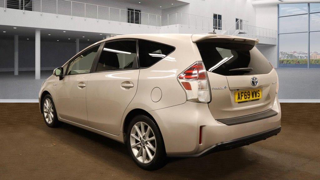 Used Toyota Prius+ 2019 for sale - 77013831: Photo 3