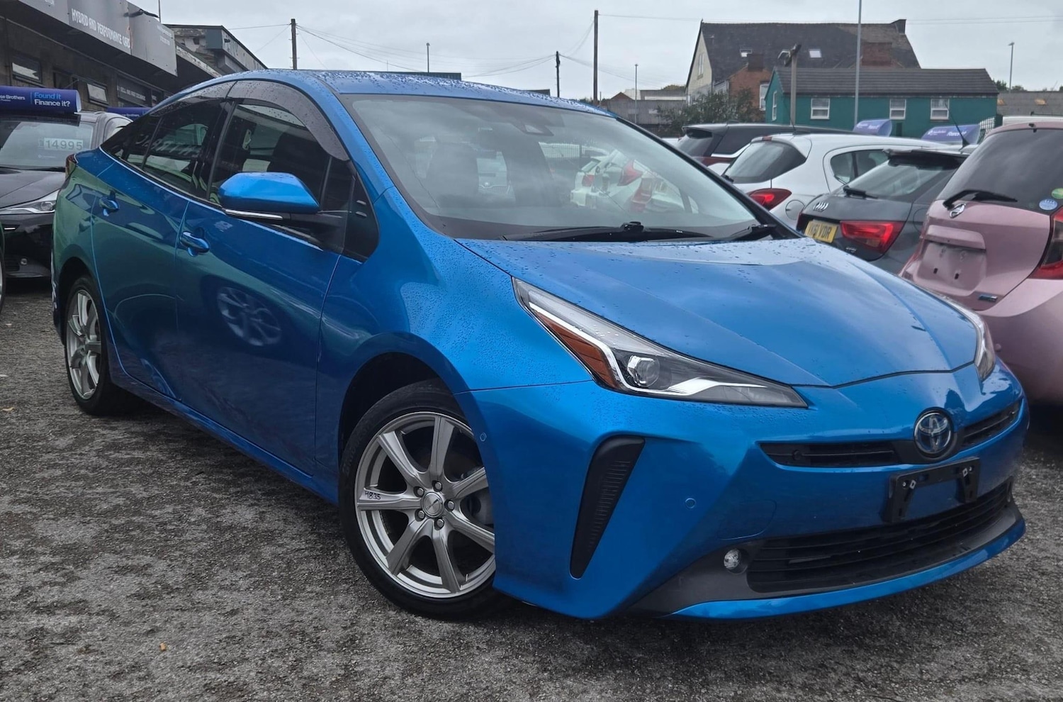 Used Toyota Prius 2025 for sale - 76416203: Photo 2