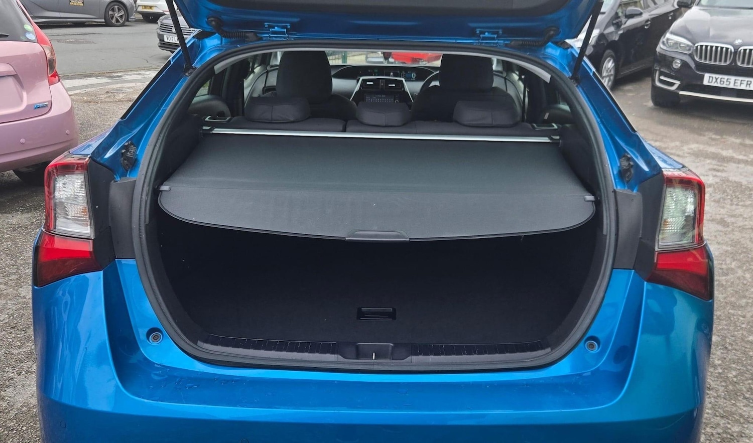 Used Toyota Prius 2025 for sale - 76416203: Photo 9