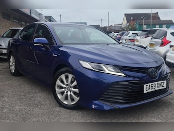 Used Toyota Camry 2019 for sale - 78117065: Photo