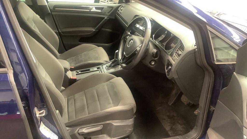 Used Volkswagen Golf 2019 for sale - 76290782: Photo 7