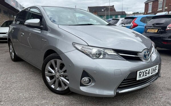 Used Toyota Auris 2014 for sale - 75606541: Photo 2