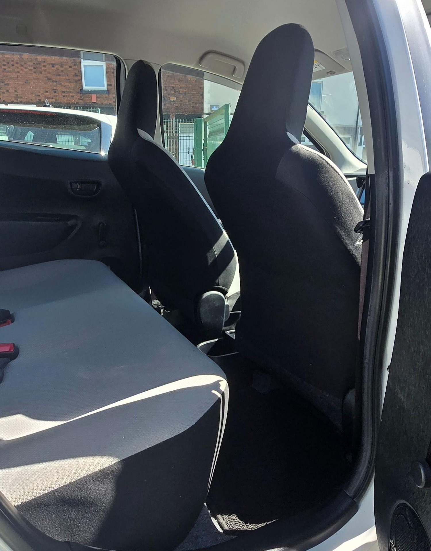 Used Toyota Vitz for sale - 78166730: Photo 12