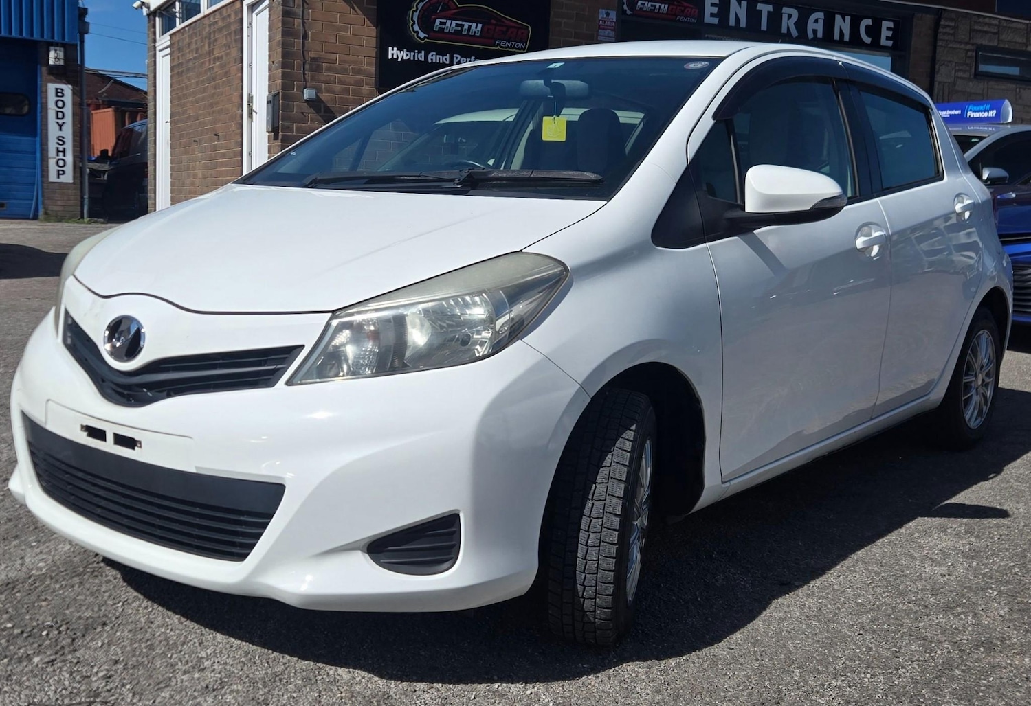 Used Toyota Vitz for sale - 78166730: Photo 3