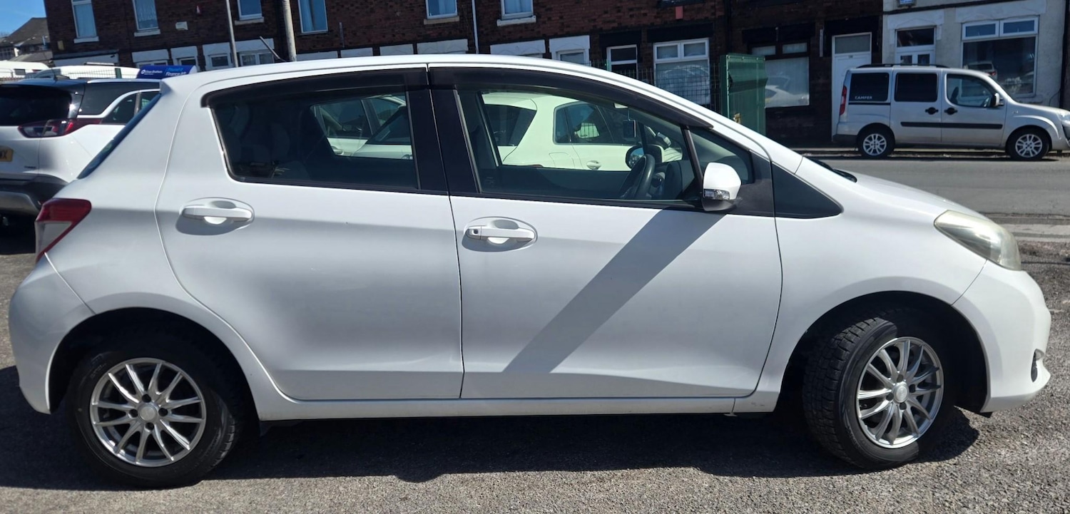 Used Toyota Vitz for sale - 78166730: Photo 6
