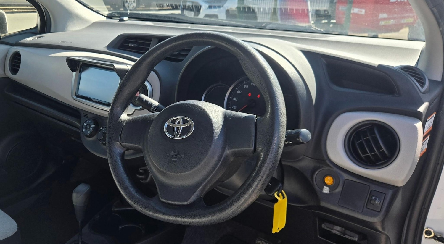Used Toyota Vitz for sale - 78166730: Photo 8