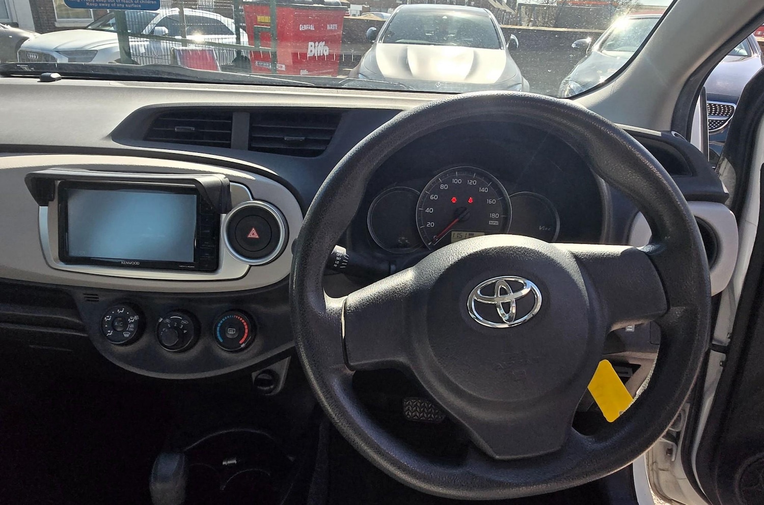 Used Toyota Vitz for sale - 78166730: Photo 9