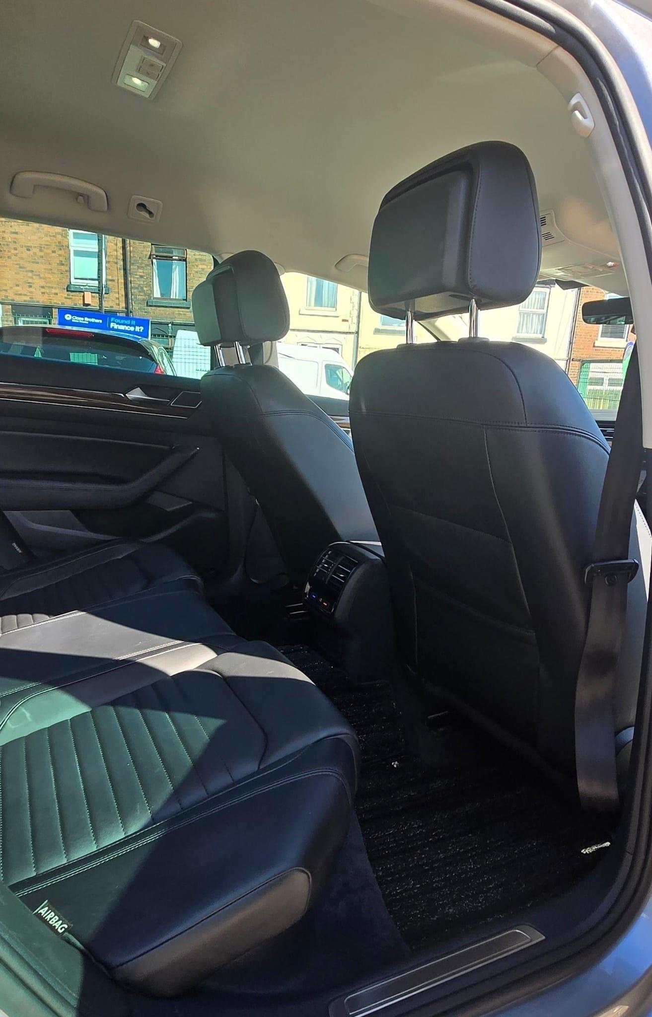 Used Volkswagen Passat 2024 for sale - 75242077: Photo 10