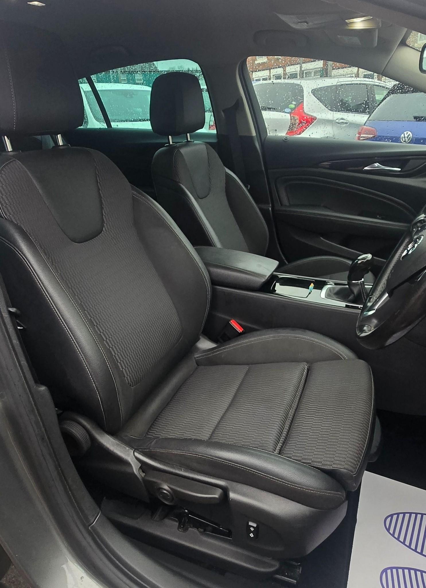 Used Vauxhall Insignia 2018 for sale - 77779349: Photo 10