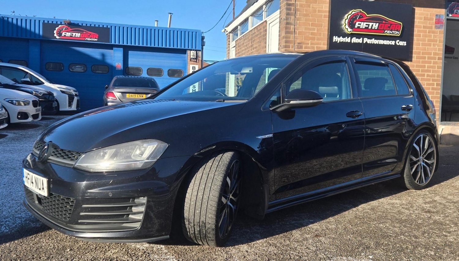 Used Volkswagen Golf 2014 for sale - 77095883: Photo 2