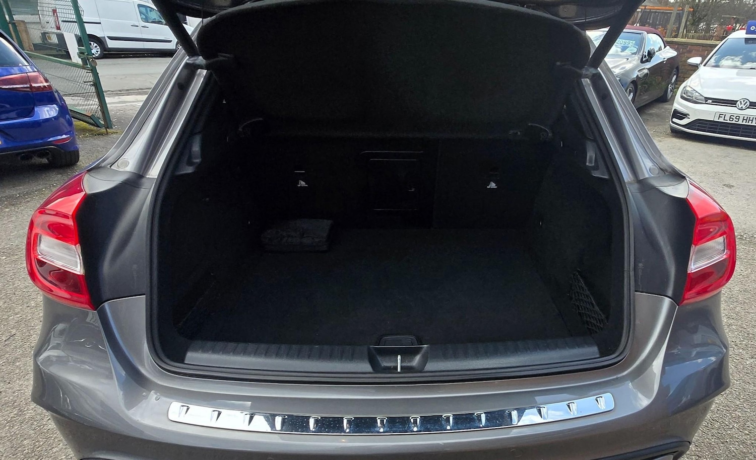 Used Mercedes-Benz GLA 2017 for sale - 77533620: Photo 15