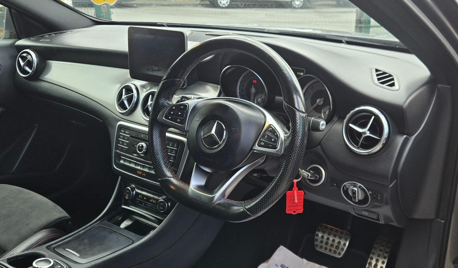 Used Mercedes-Benz GLA 2017 for sale - 77533620: Photo 9
