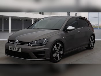 Used Volkswagen Golf 2015 for sale - 76038461: Photo