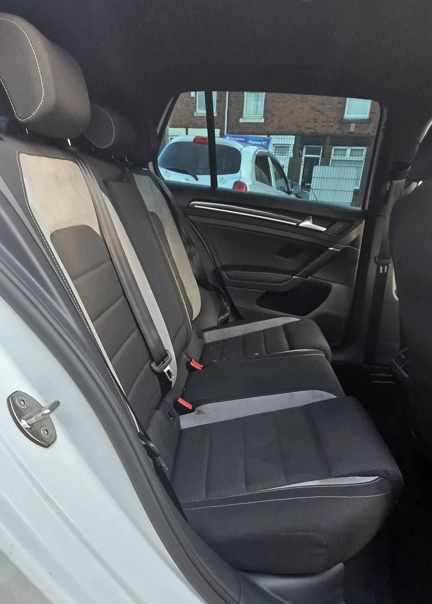 Used Volkswagen Golf 2015 for sale - 77249089: Photo 13