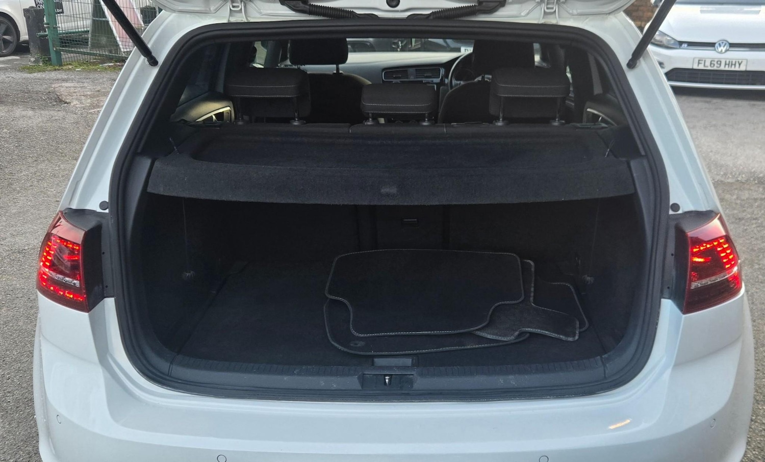 Used Volkswagen Golf 2015 for sale - 77249089: Photo 16