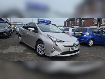 2025 (18) - 1.8 VVT-h T Spirit Hatchback 5dr Petrol Hybrid CVT Euro 6 (s/s) (136 ps)