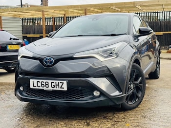 Used Toyota C-HR 2019 for sale - 76453169: Photo