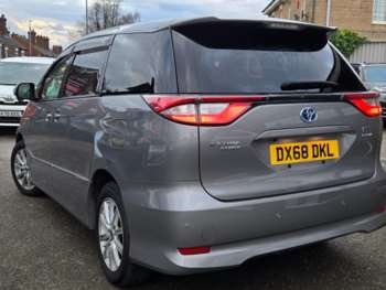 Used Toyota Estima  for sale - 74569287: Photo
