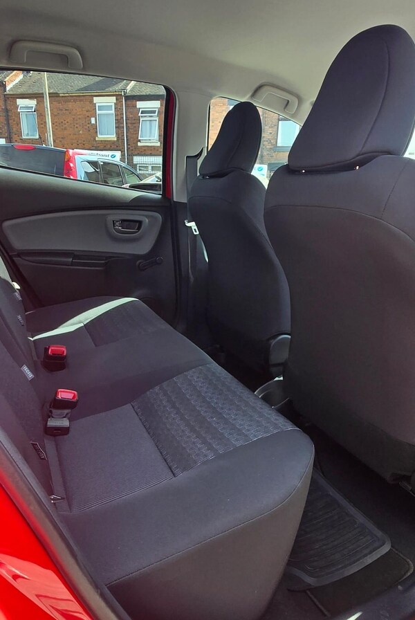 Used Toyota Yaris 2016 for sale - 74355505: Photo 11