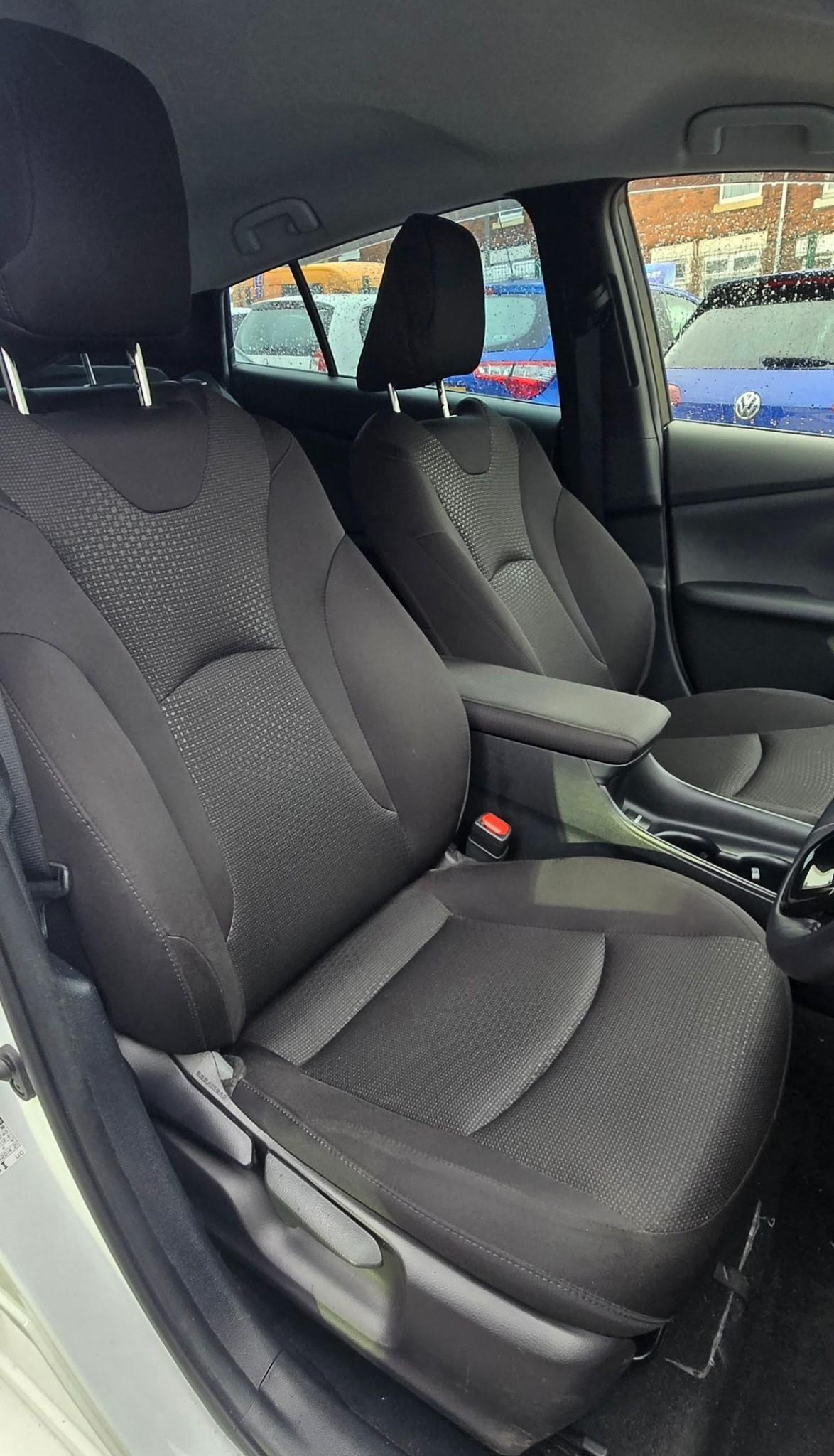 Used Toyota Prius for sale - 77582391: Photo 10