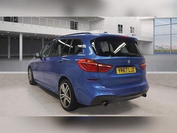 Used BMW 2 Series 2017 for sale - 76453163: Photo