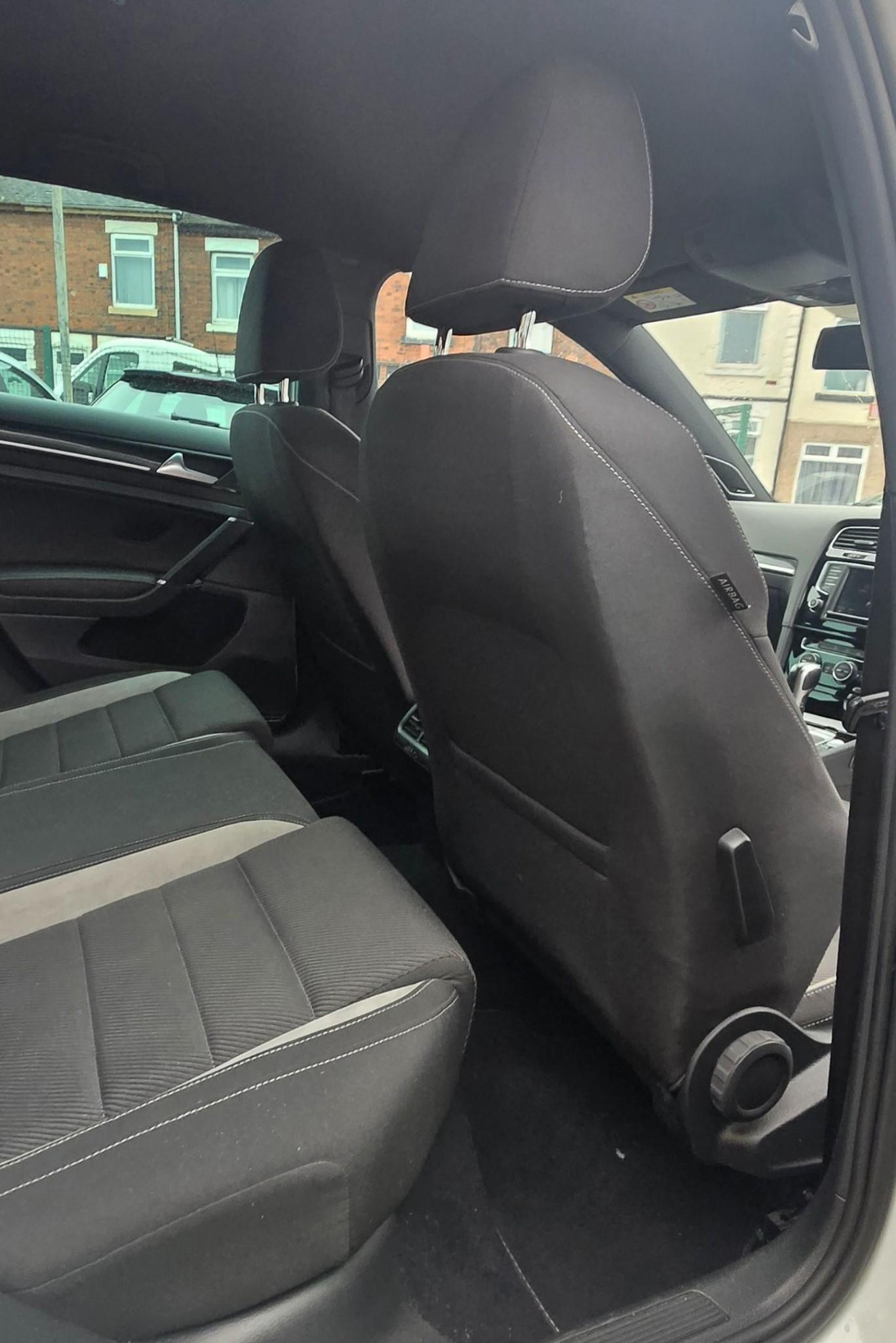 Used Volkswagen Golf 2015 for sale - 76750713: Photo 13