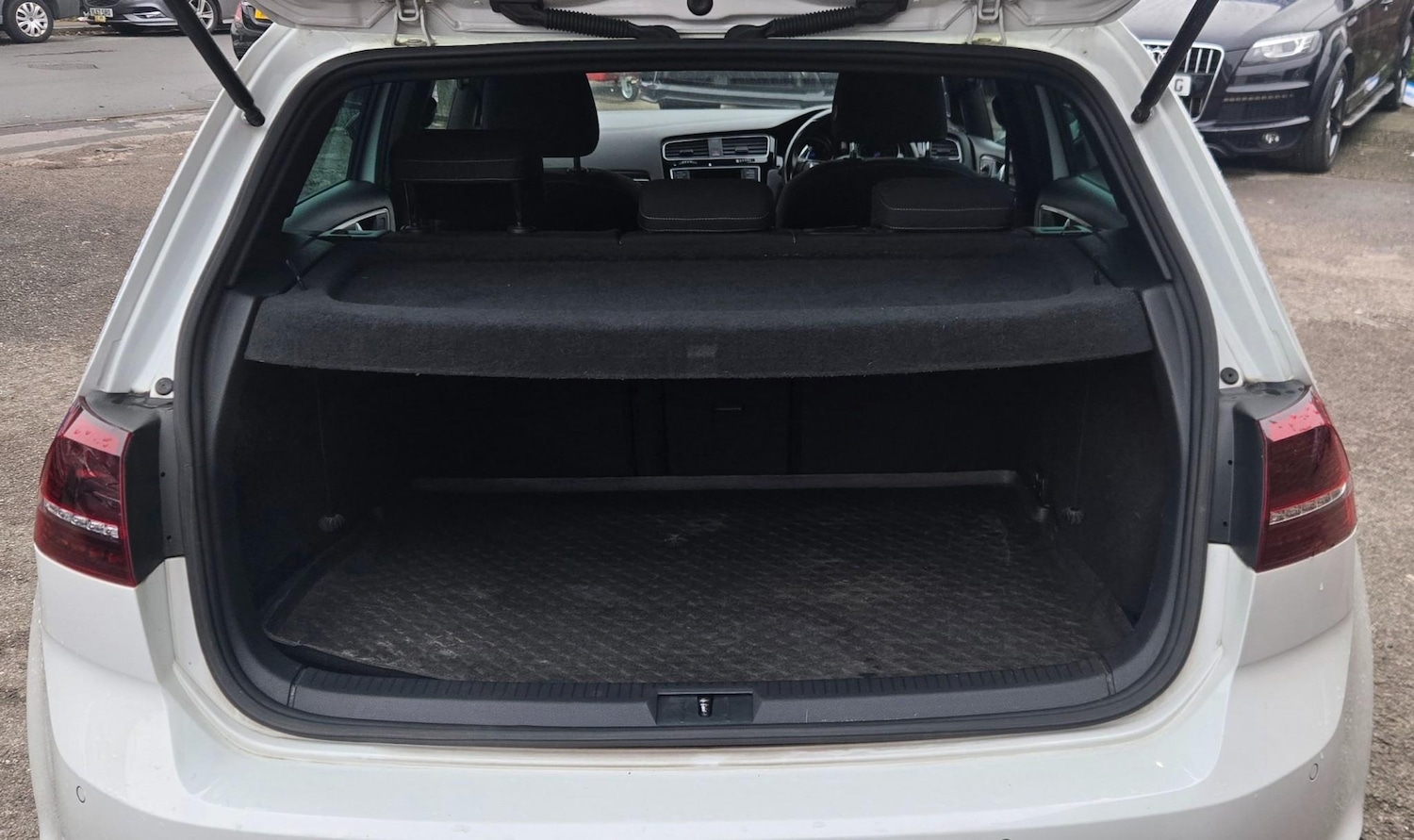 Used Volkswagen Golf 2015 for sale - 76750713: Photo 15