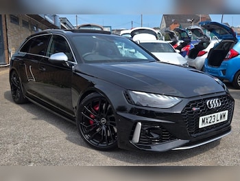 Audi - RS4 Avant