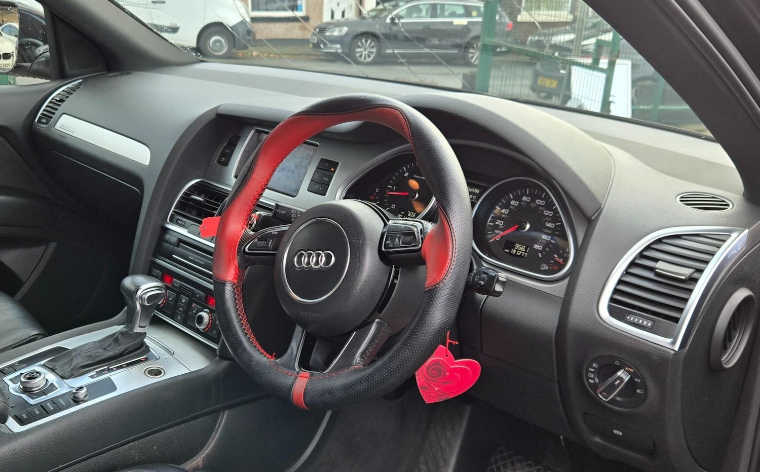 Used Audi Q7 2014 for sale - 76480578: Photo 10