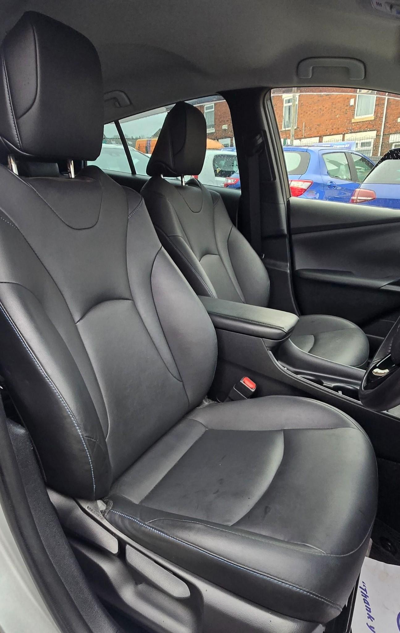 Used Toyota Prius for sale - 77582400: Photo 12