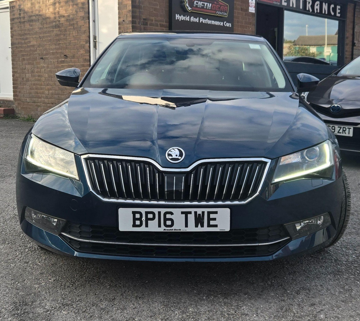 Used Skoda Superb 2016 for sale - 76073660: Photo 10