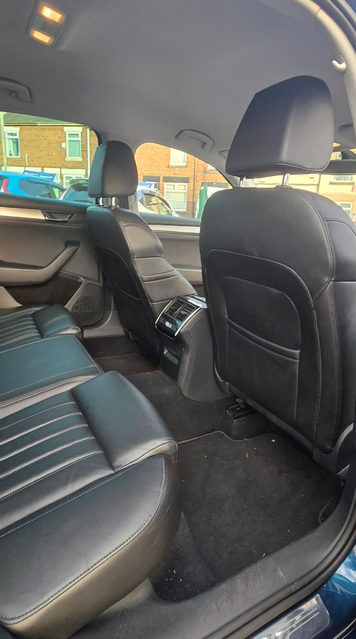 Used Skoda Superb 2016 for sale - 76073660: Photo 13