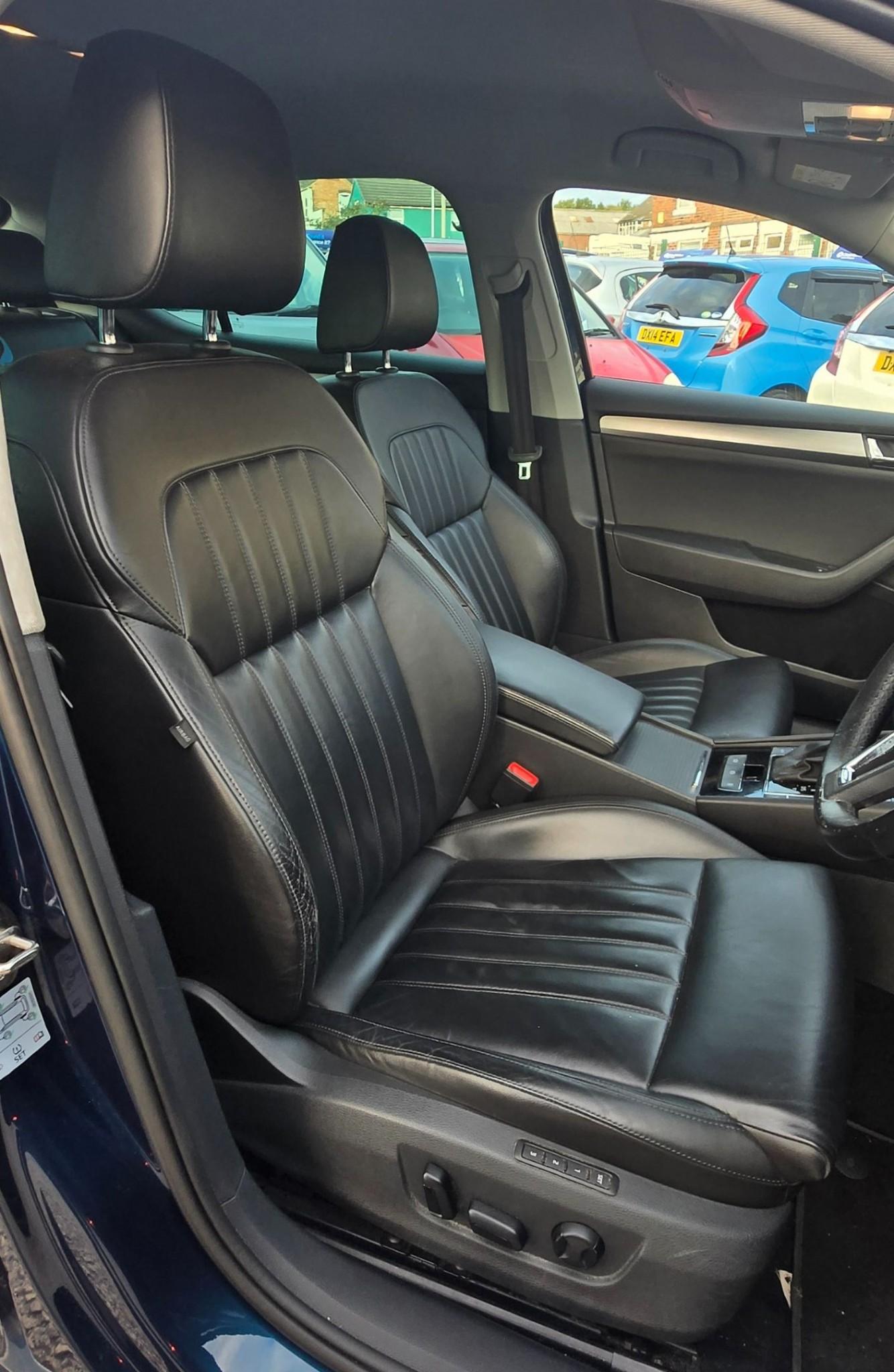 Used Skoda Superb 2016 for sale - 76073660: Photo 14