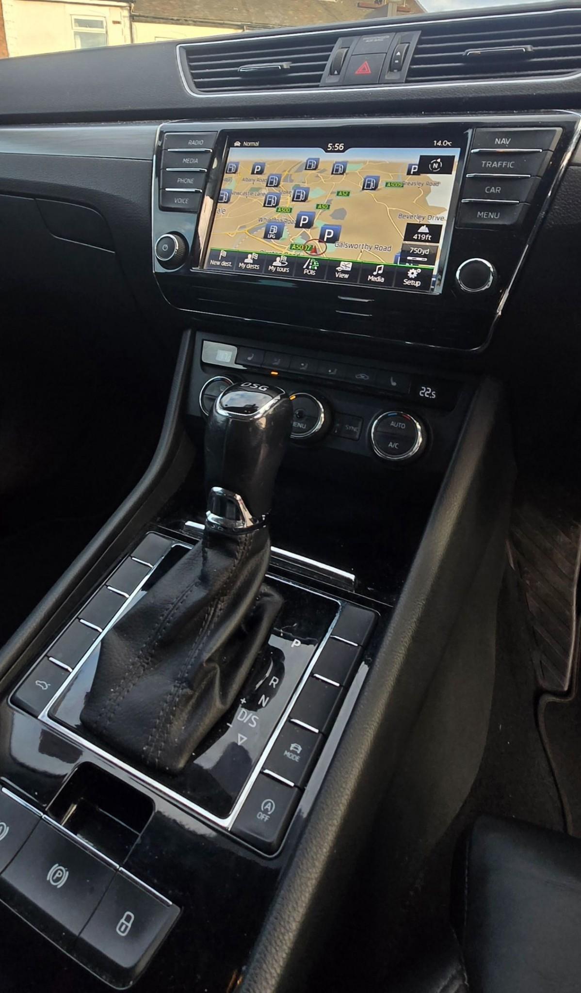 Used Skoda Superb 2016 for sale - 76073660: Photo 16