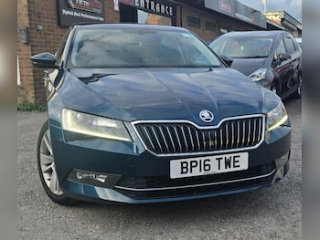 Used Skoda Superb 2016 for sale - 76073660: Photo
