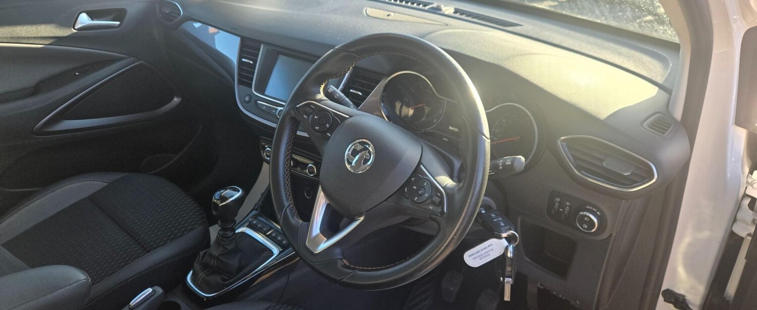 Used Vauxhall Crossland X 2018 for sale - 77095881: Photo 8