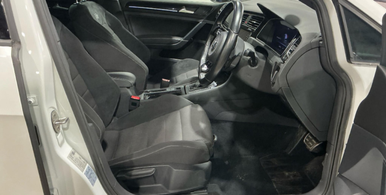 Used Volkswagen Golf 2019 for sale - 77110074: Photo 8