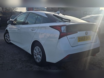 Used Toyota Prius undefined for sale - 78109901: Photo