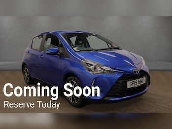 Used Toyota Yaris 2019 for sale - 77088362: Photo