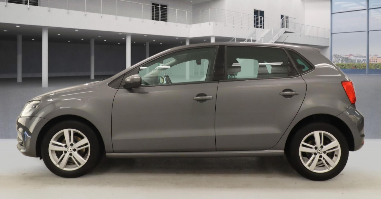 Used Volkswagen Polo 2017 for sale - 77110075: Photo 5