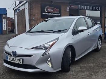Used Toyota Prius 2016 for sale - 76985510: Photo