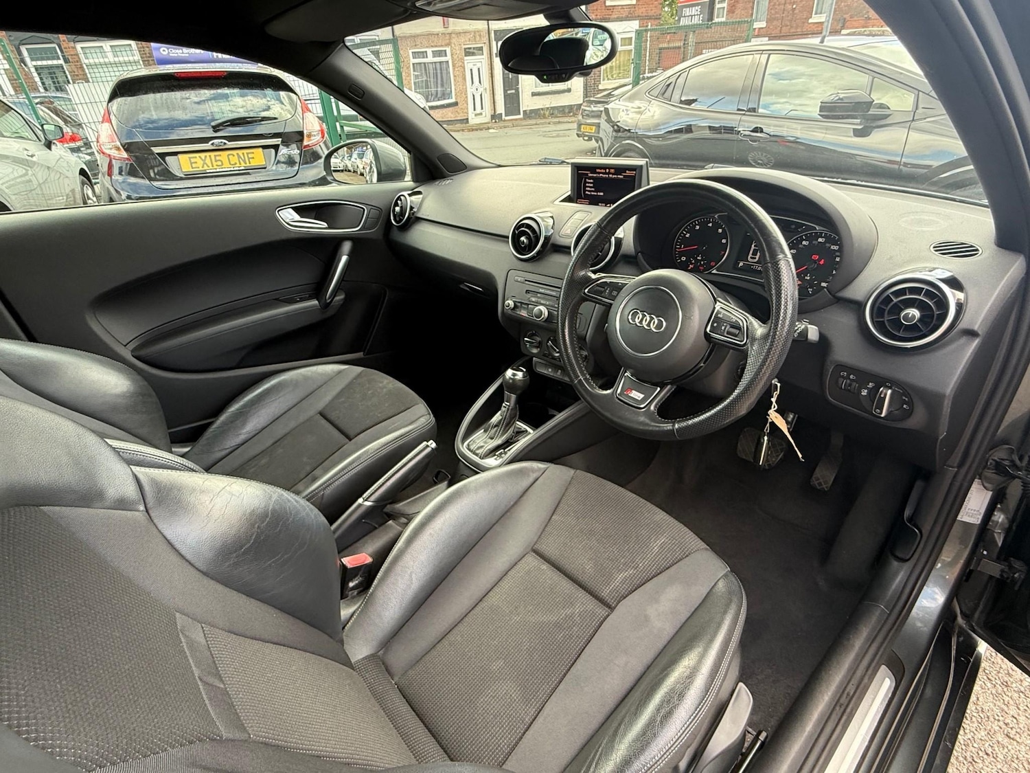 Used Audi A1 2011 for sale - 76750704: Photo 16