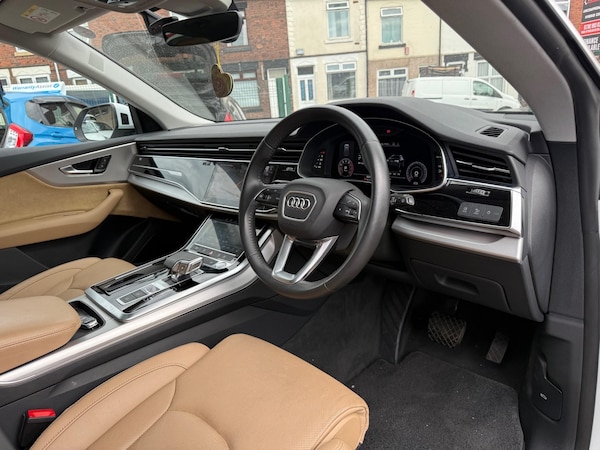 Used Audi Q8 2025 for sale - 76240294: Photo 22