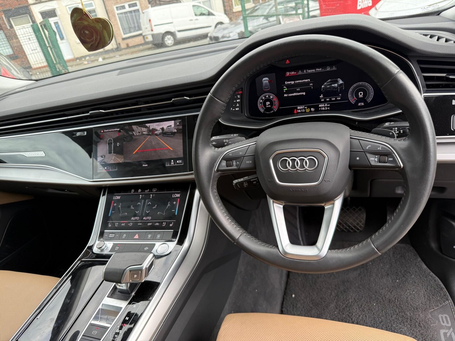 Used Audi Q8 2025 for sale - 76240294: Photo 23