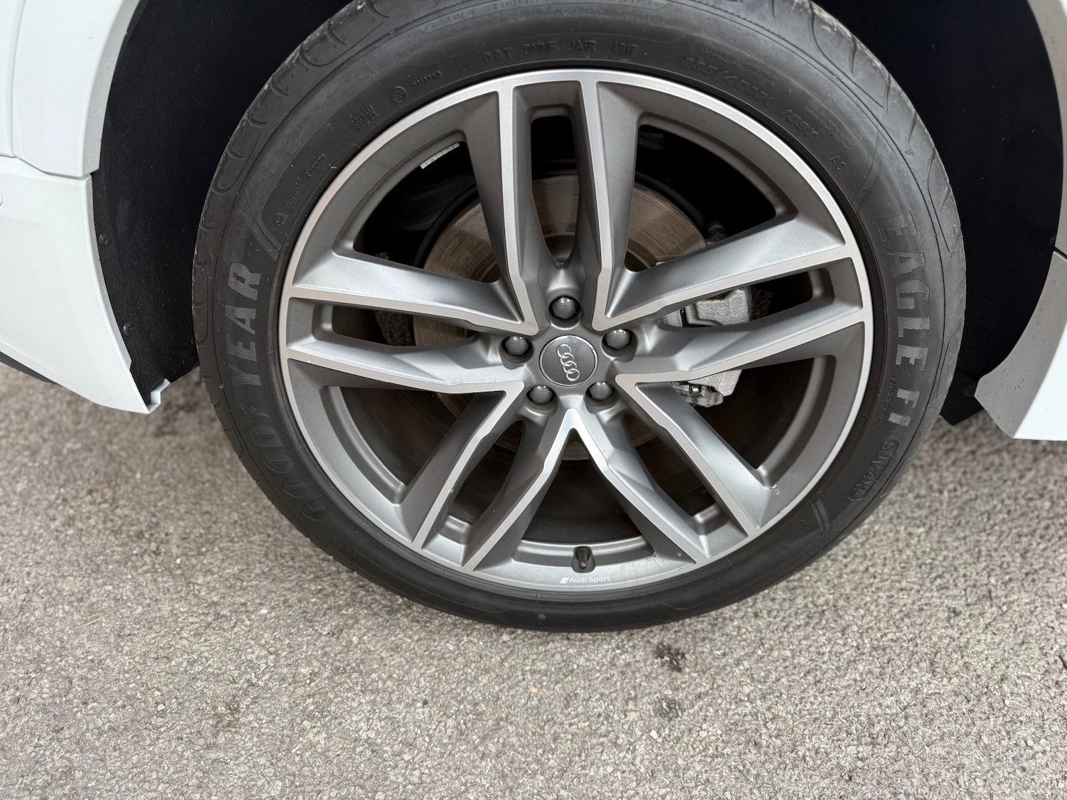 Used Audi Q8 2025 for sale - 76240294: Photo 33