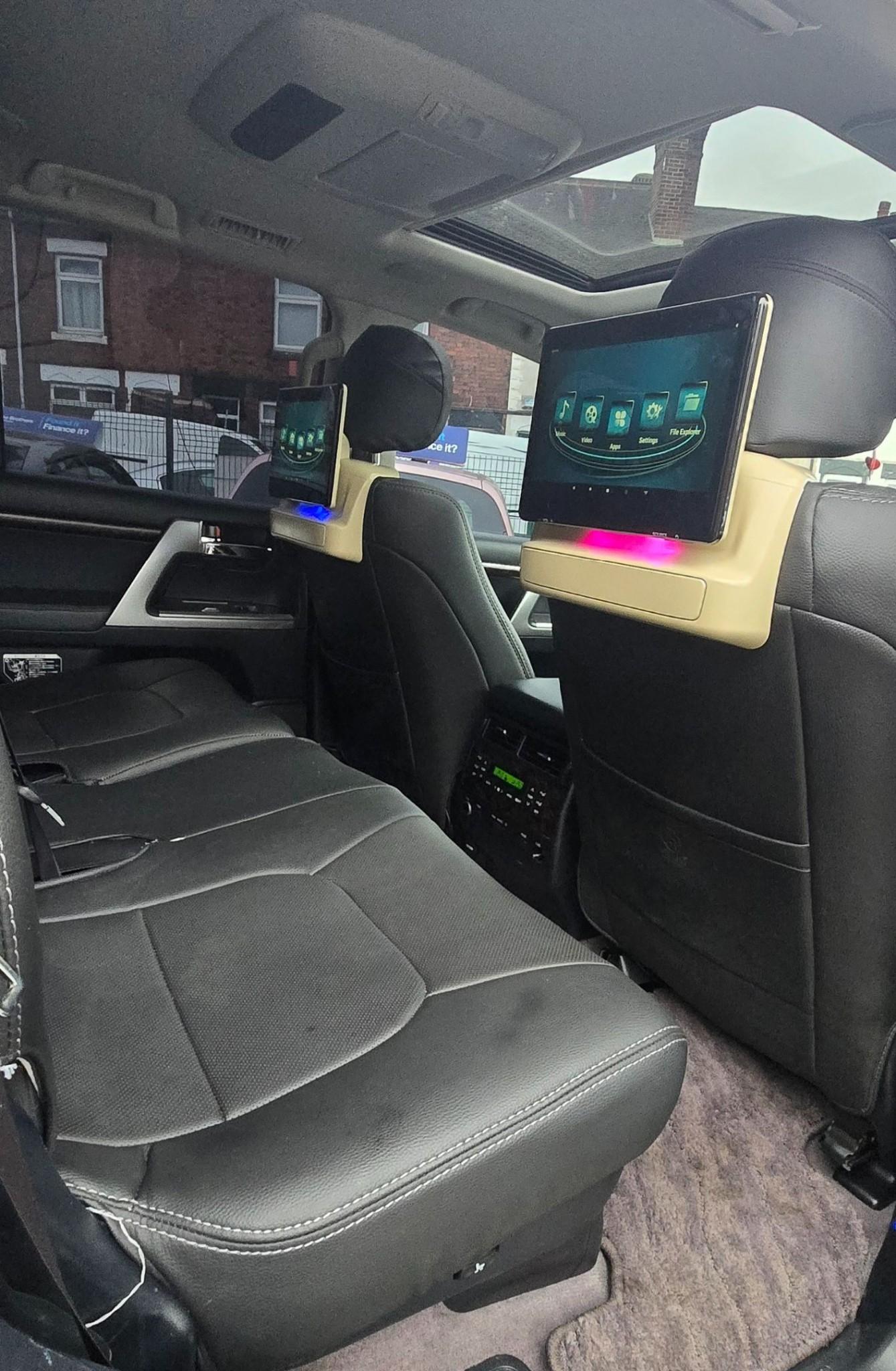 Used Toyota Land Cruiser 2023 for sale - 76312681: Photo 18