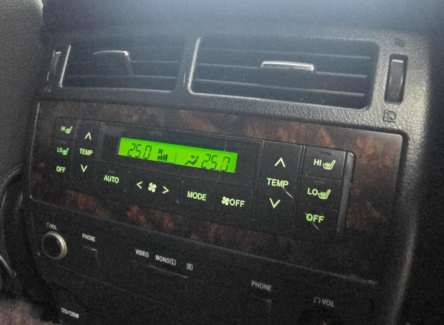 Used Toyota Land Cruiser 2023 for sale - 76312681: Photo 24