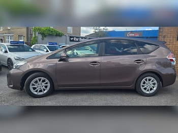 Used Toyota Prius+ undefined for sale - 78509080: Photo